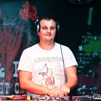 Dj Max Korovaev Feat. Mc Shayon - Radio Premium (Club Mix)