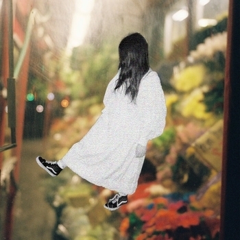 Sorcha Richardson - Somebody Told Me