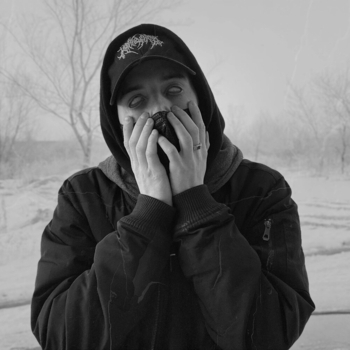 Brvssxk - Red Eyes