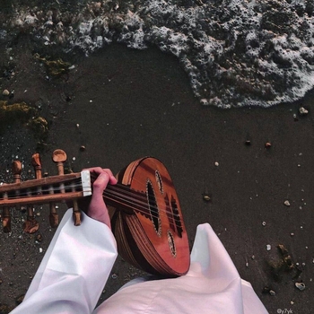 Tahta Menezes - أول قبلة لي