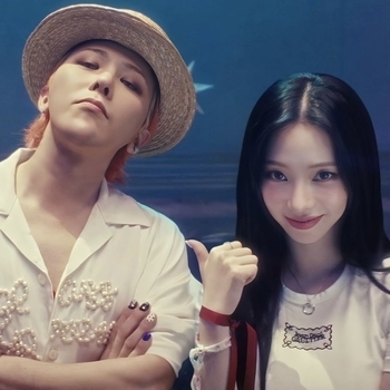 G-Dragon, Aespa - Wda (Whole Different Animal)